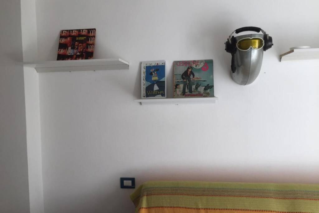Grand F2 60Mq Centre Antibes, Proche Plages, Commerces, 2 Balcons, Parking, Train, Bus, Deco Vintage, Pet Friendly, Ideal Famille Ou 1-2 Couples ภายนอก รูปภาพ