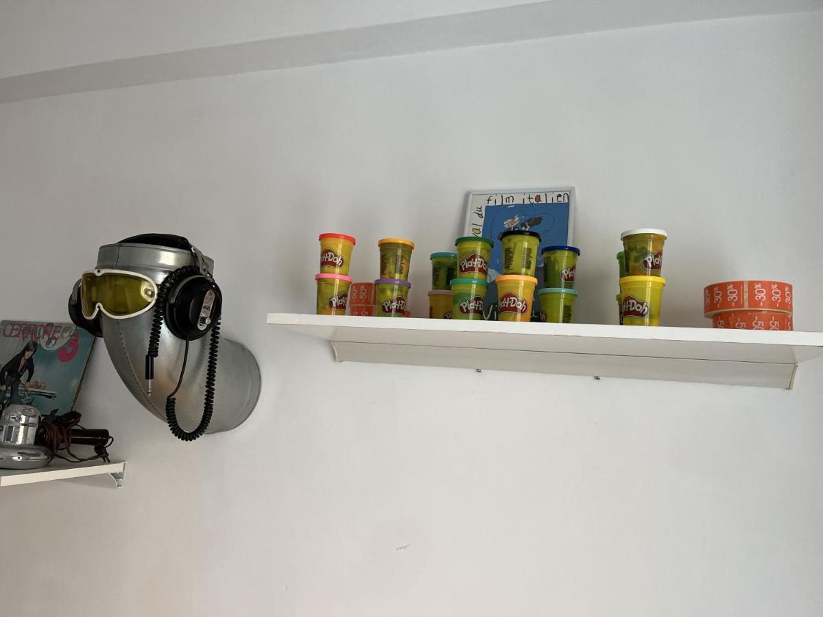 Grand F2 60Mq Centre Antibes, Proche Plages, Commerces, 2 Balcons, Parking, Train, Bus, Deco Vintage, Pet Friendly, Ideal Famille Ou 1-2 Couples ภายนอก รูปภาพ