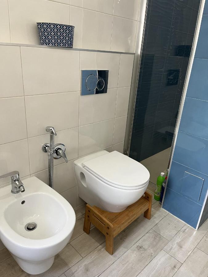 Grand F2 60Mq Centre Antibes, Proche Plages, Commerces, 2 Balcons, Parking, Train, Bus, Deco Vintage, Pet Friendly, Ideal Famille Ou 1-2 Couples ภายนอก รูปภาพ